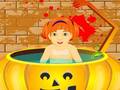 खेल Little Baby Halloween Bathing